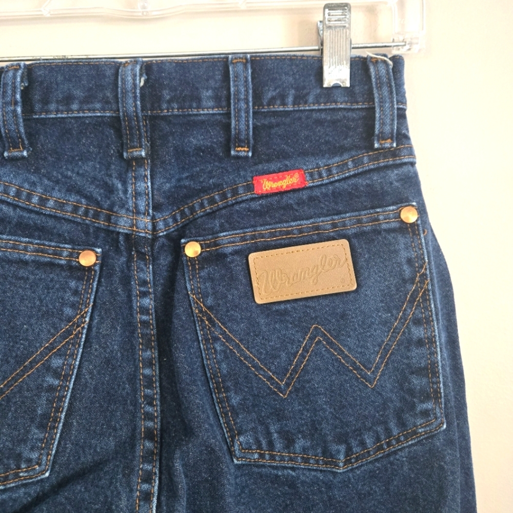 Wrangler Super High Rise Cowboy Cut Women's Slim Fit Jean 7 x 34, 28